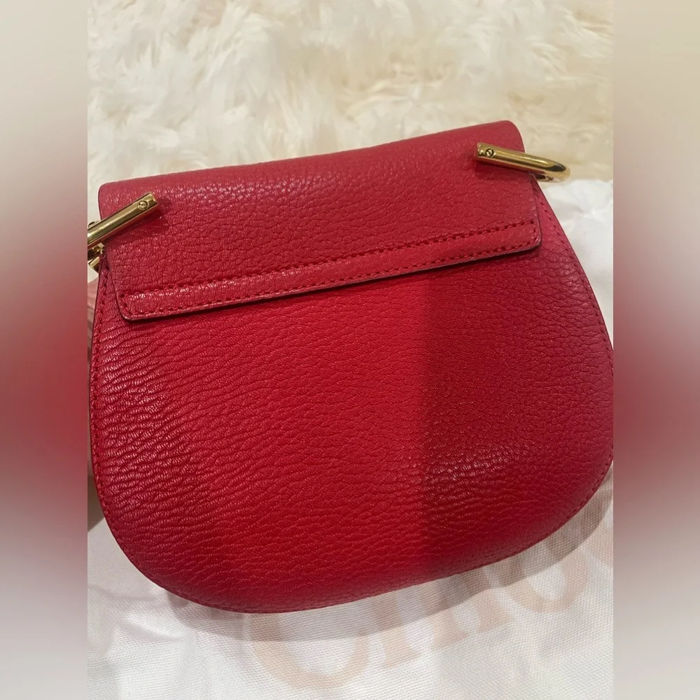 NEW: Chloe Small Drew Crossbody Bag in Red with Gold hardware - Picture 5 of 8
